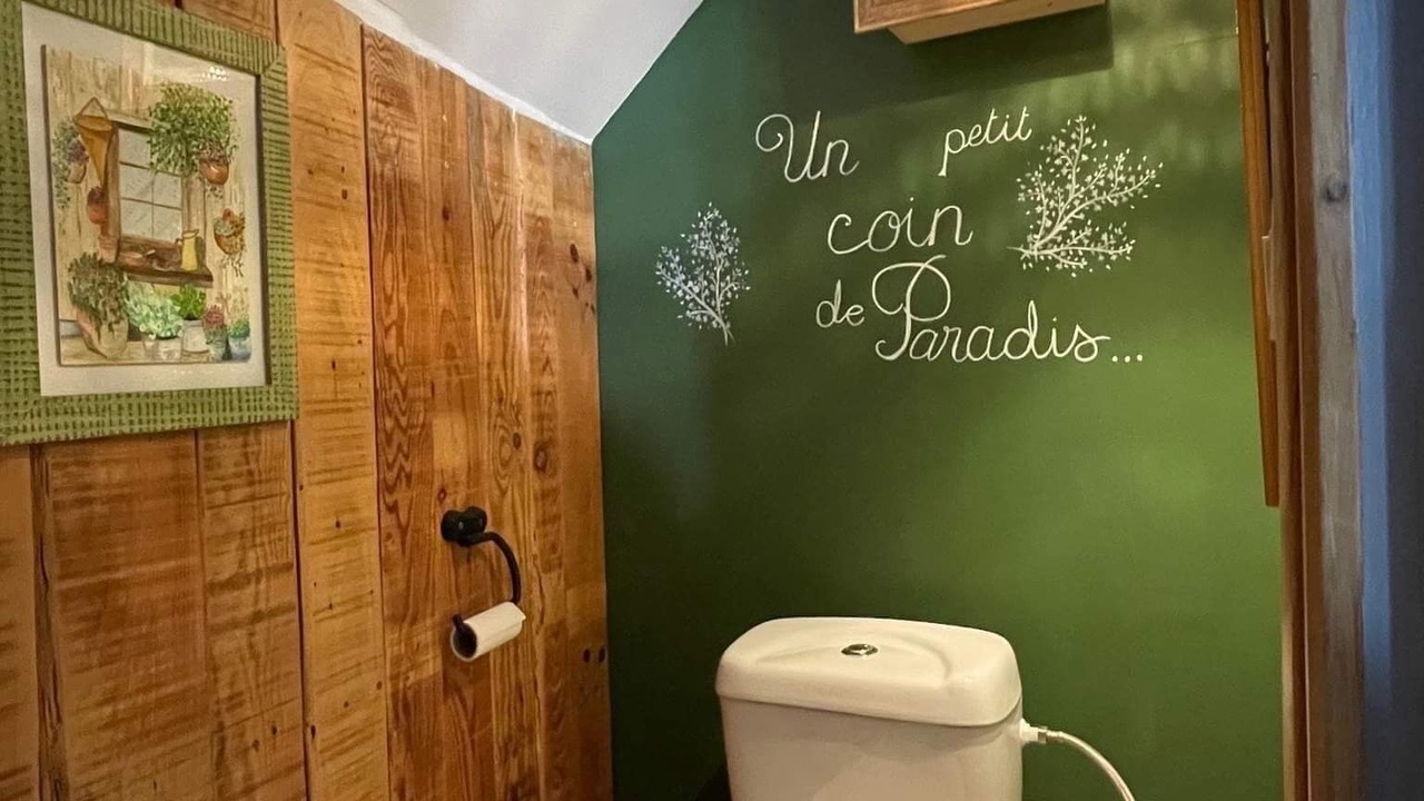 Photo of Bathroom in Savignac-de-Miremont
