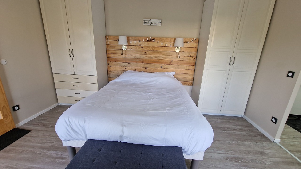 Photo of Bedroom in La Brede
