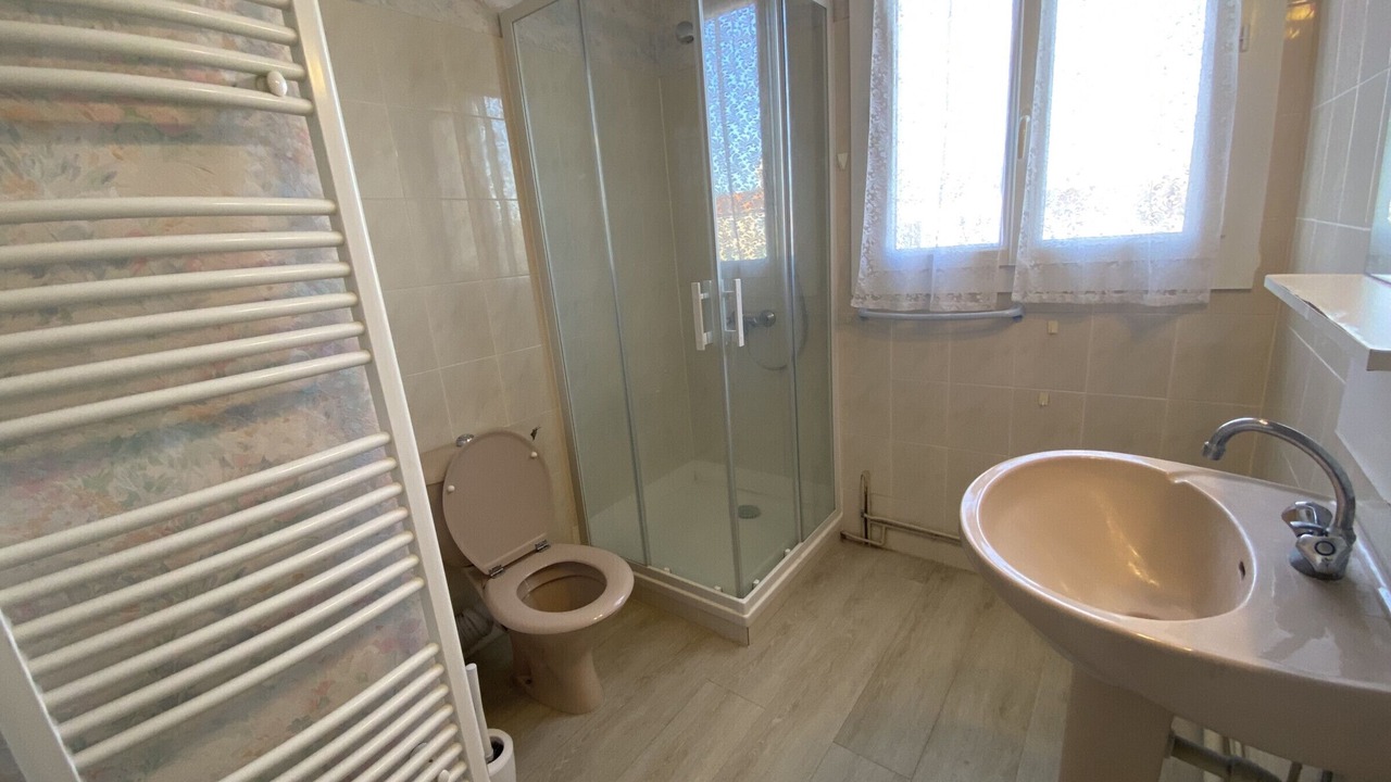 Photo of Bathroom in Fouras