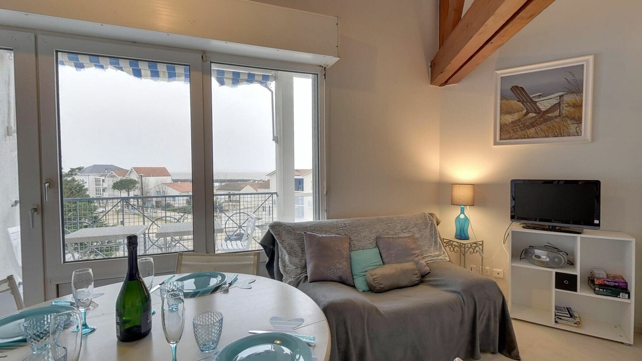 Photo of Livingroom in Port District