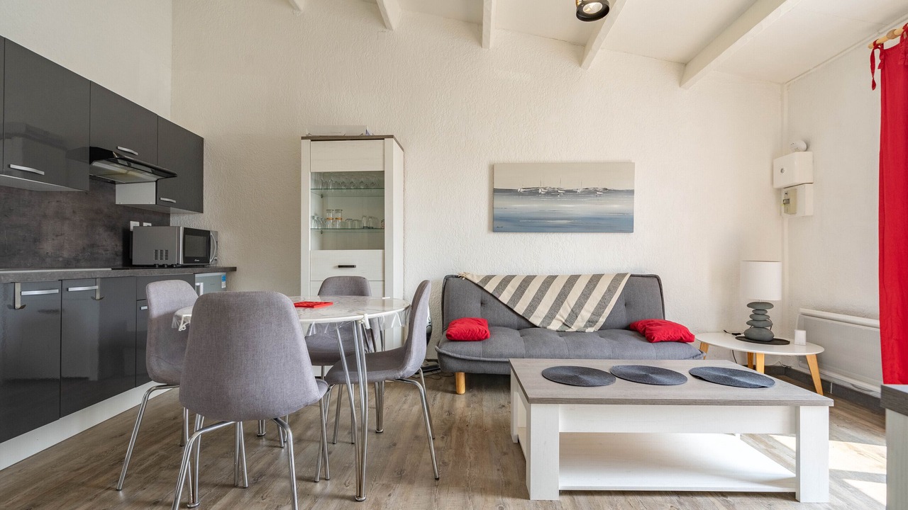 Photo of Livingroom in Le Grand-Village-Plage