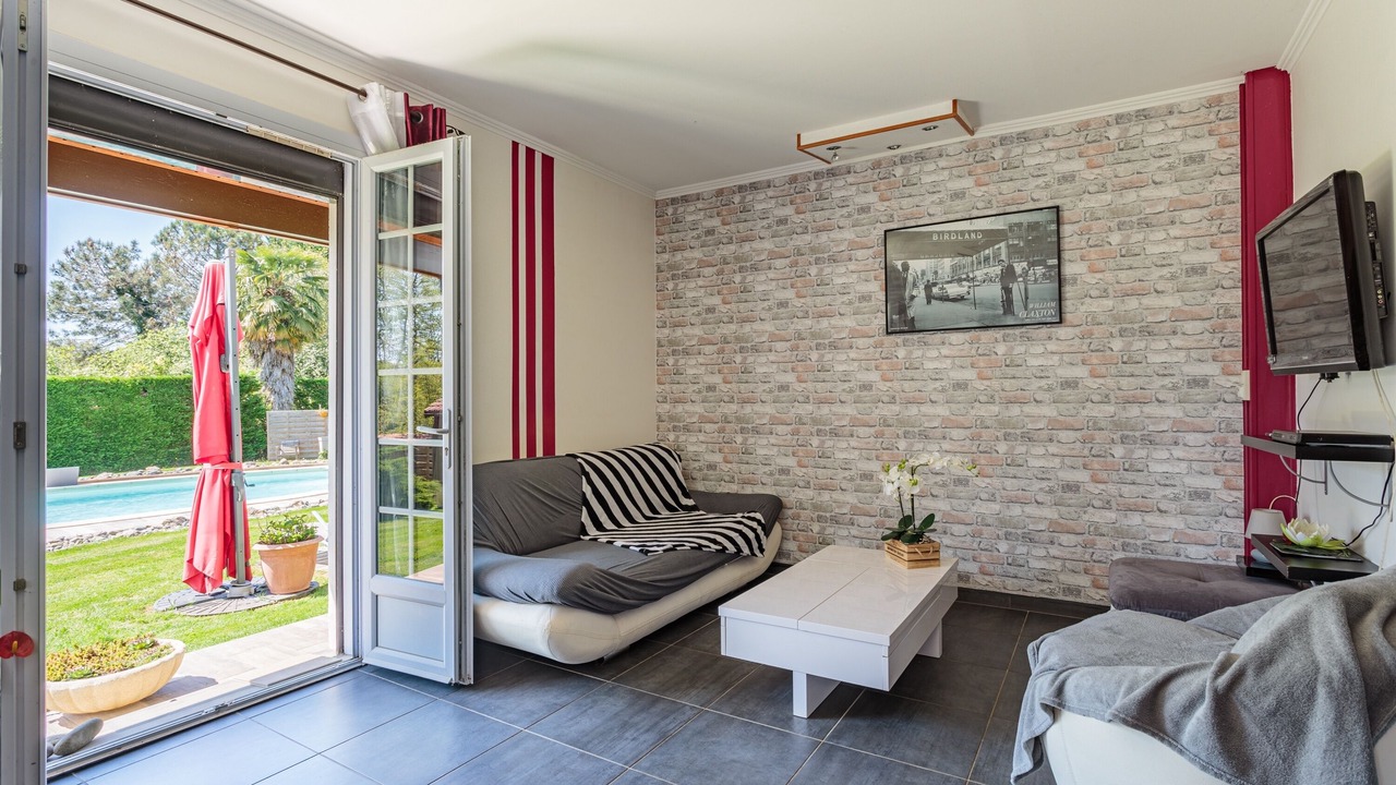 Photo of Livingroom in Urt