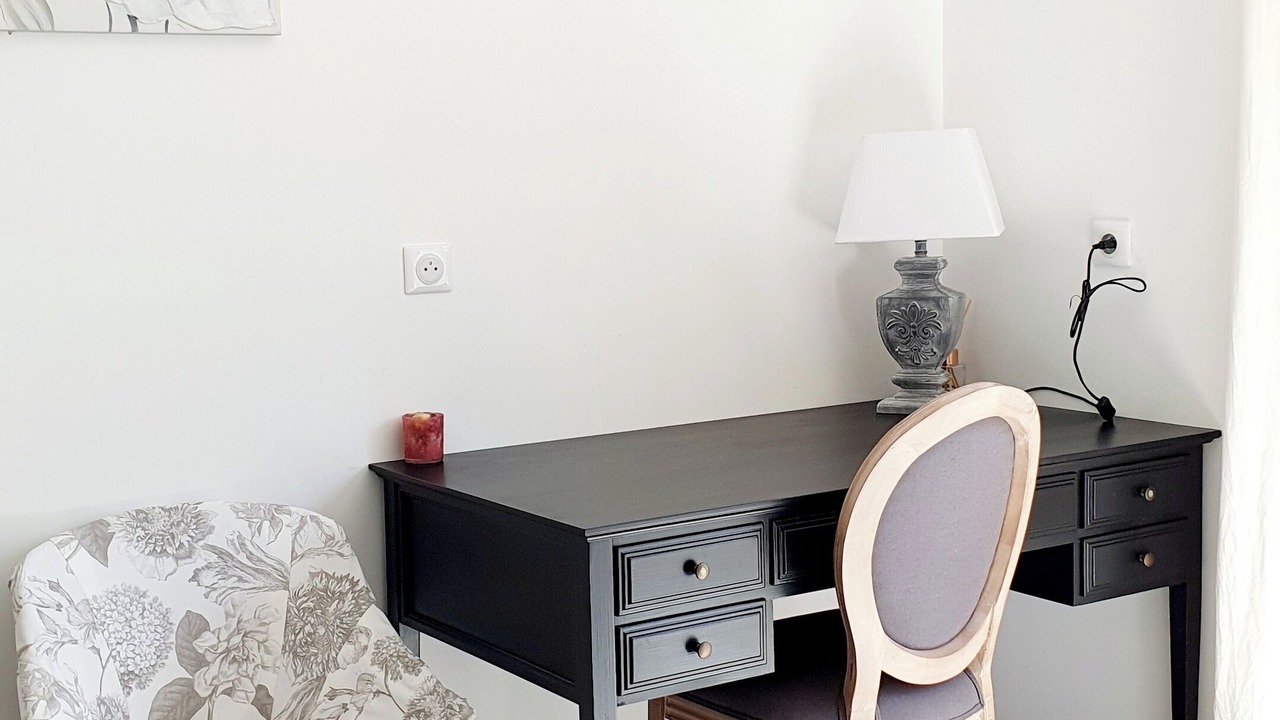 Photo of Bedroom in Lembras