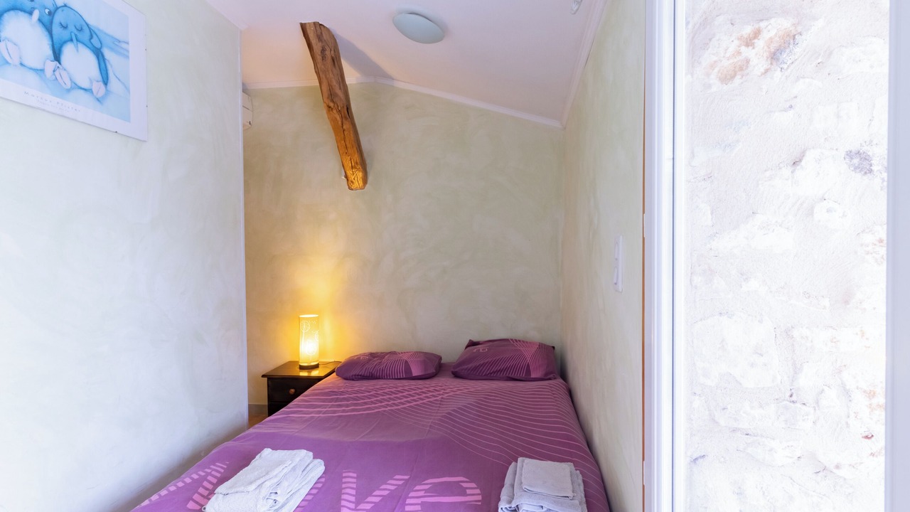 Photo of Bedroom in Saint-Pierre-de-Cole