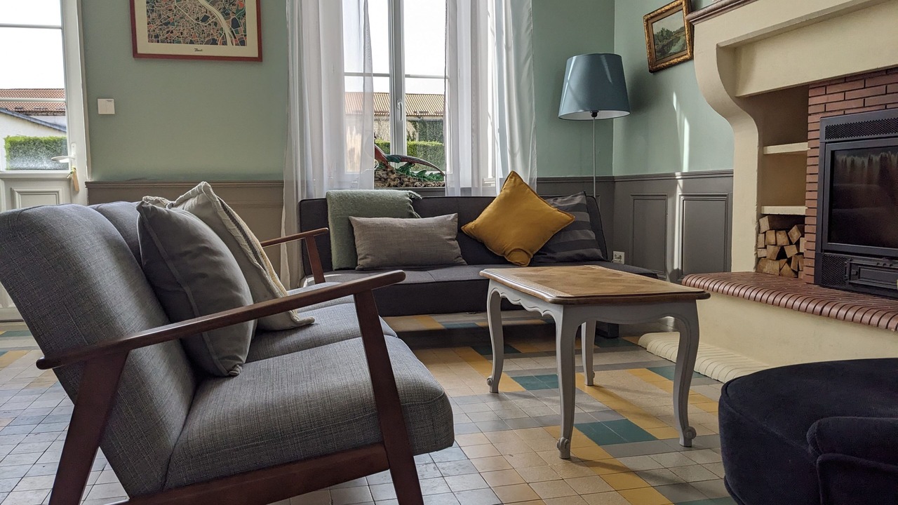 Photo of Livingroom in Chadenac