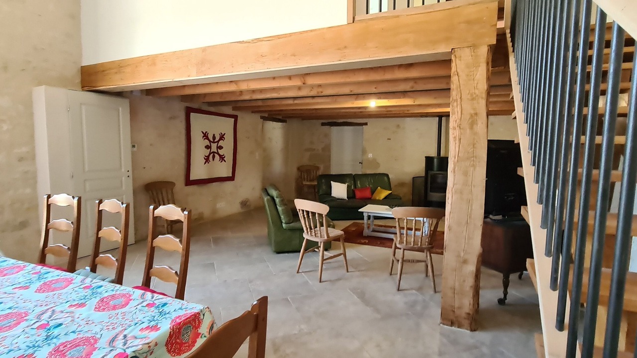 Photo of Others in Les Leves-et-Thoumeyragues