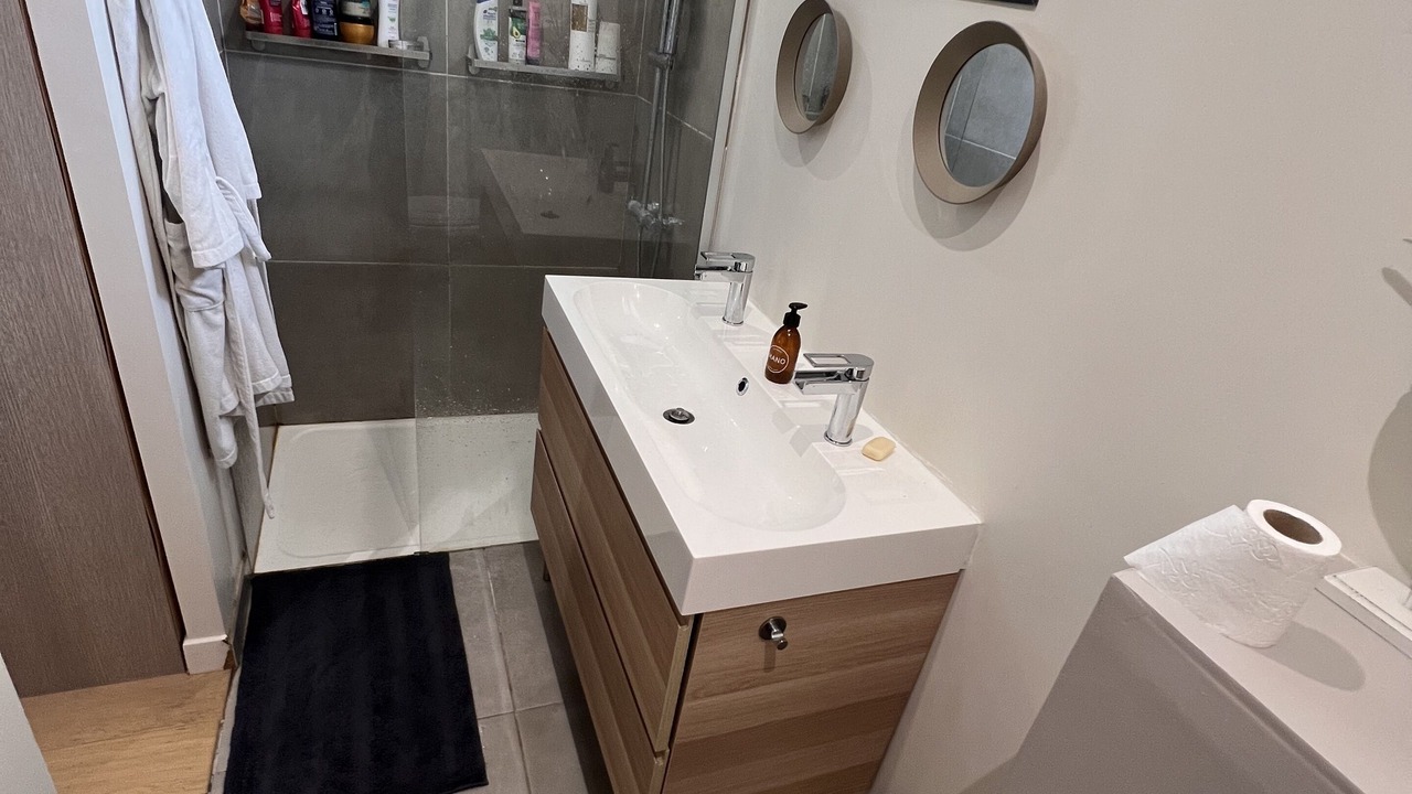 Photo of Bathroom in Gradignan