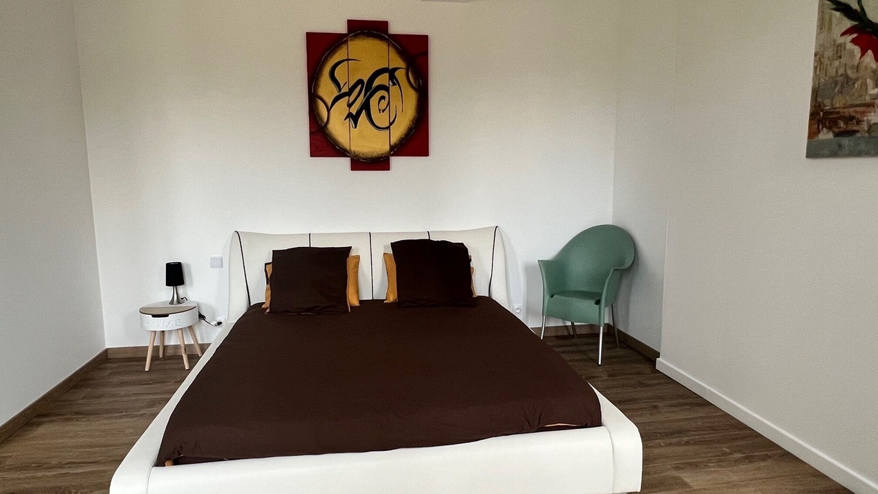 Photo of Bedroom in La Roche-Chalais