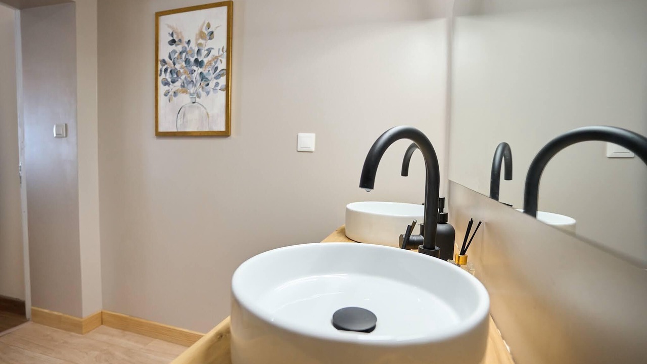 Photo of Bathroom in Naujac-Sur-Mer