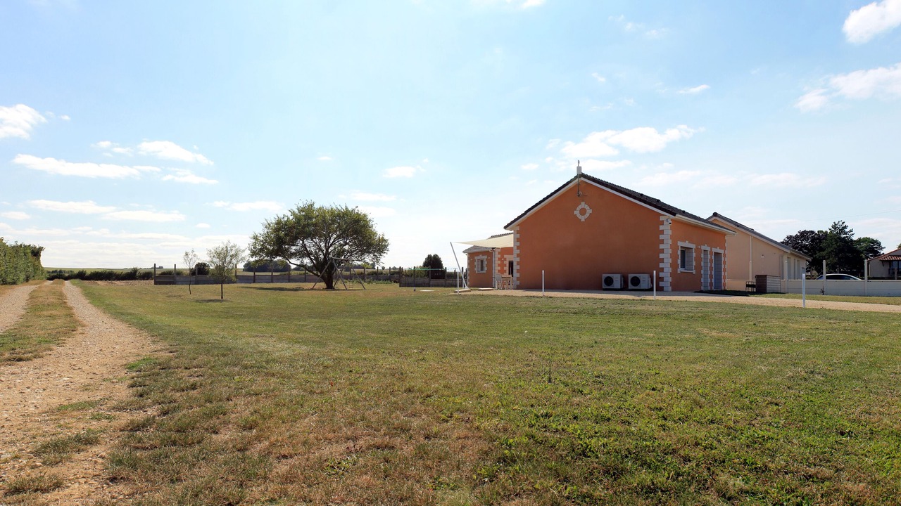 Photo of Outdoor in Saint-Jean-de-Sauves
