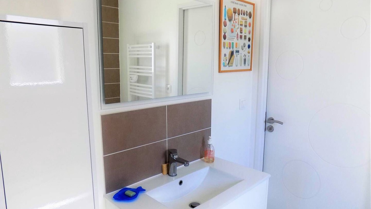 Photo of Bathroom in Meschers-sur-Gironde