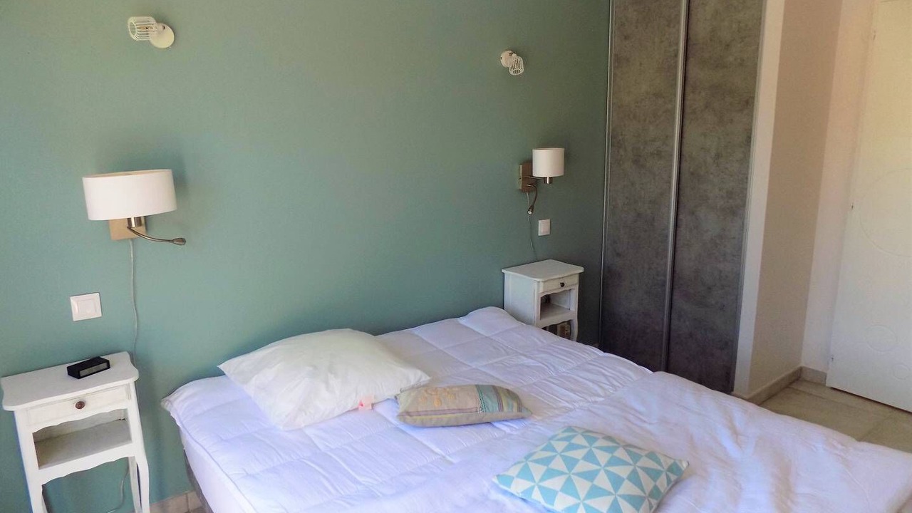 Photo of Bedroom in Meschers-sur-Gironde
