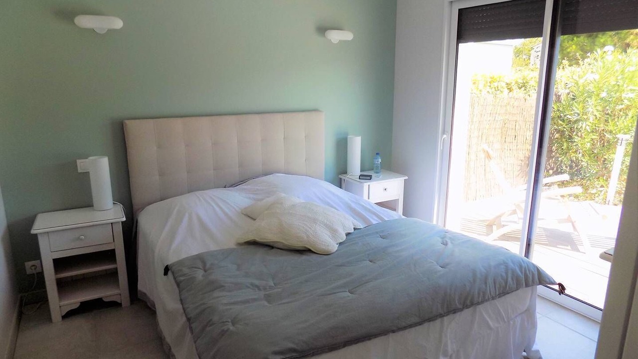 Photo of Bedroom in Meschers-sur-Gironde