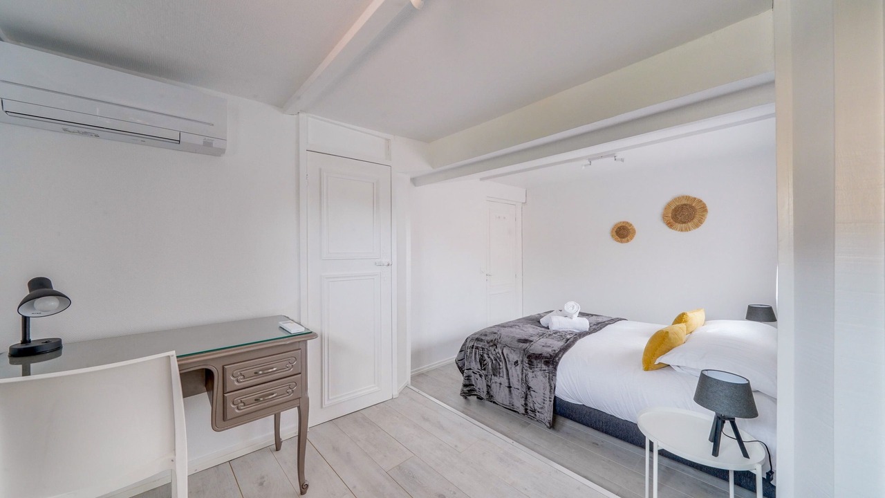 Photo of Bedroom in Saint Augustin