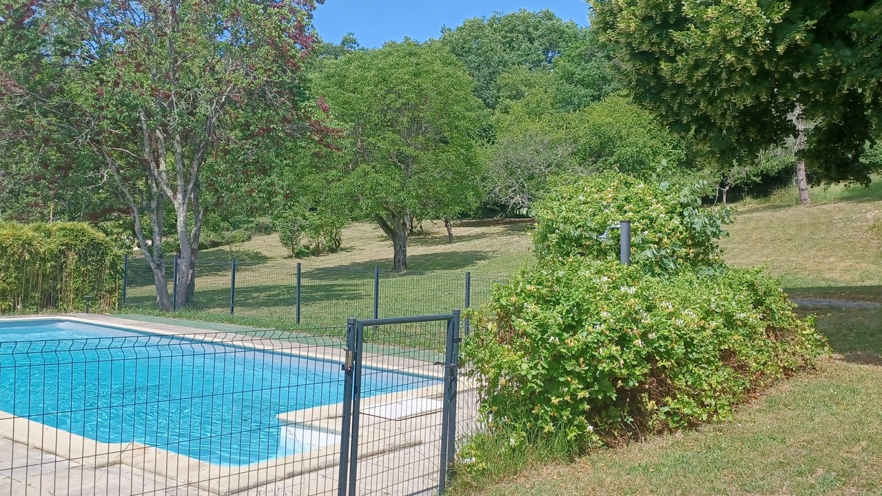 Photo of Outdoor in Bonnes