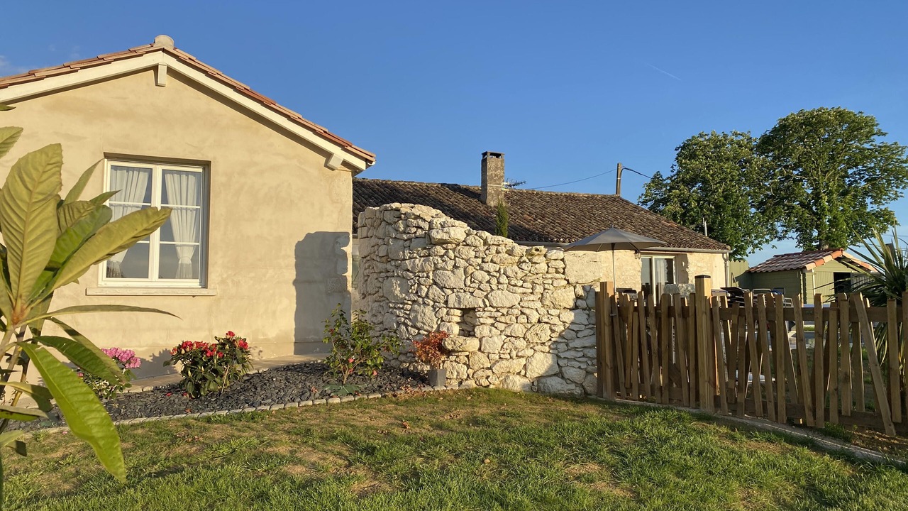 Photo of Outdoor in Les Leves-et-Thoumeyragues
