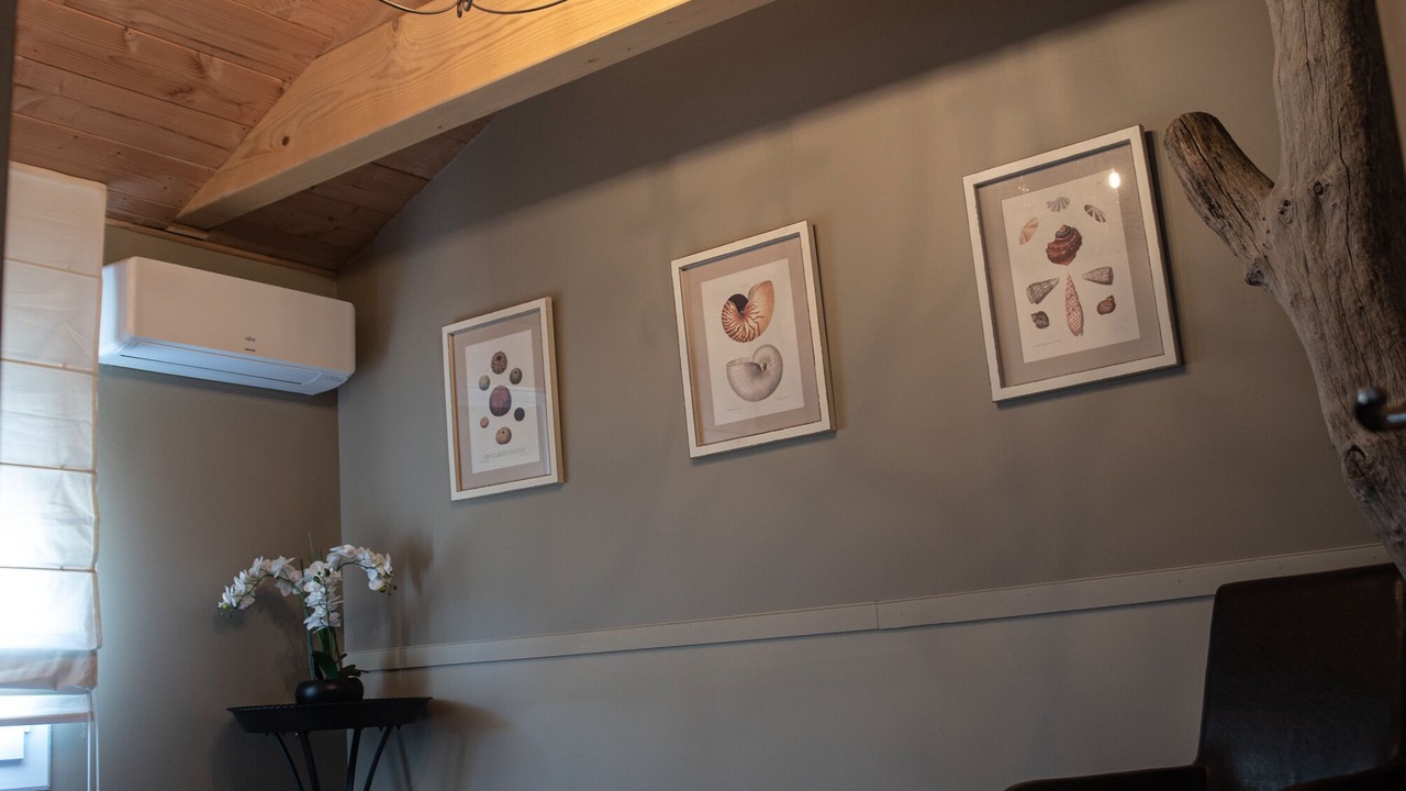Photo of Bedroom in Les Leves-et-Thoumeyragues
