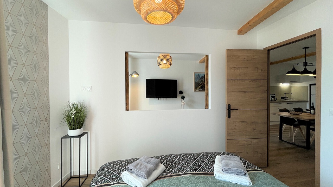 Photo of Bedroom in Oloron-Sainte-Marie