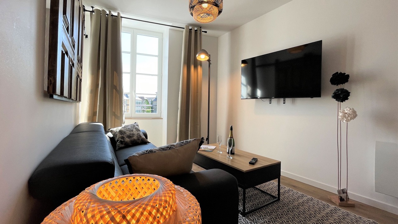 Photo of Livingroom in Oloron-Sainte-Marie