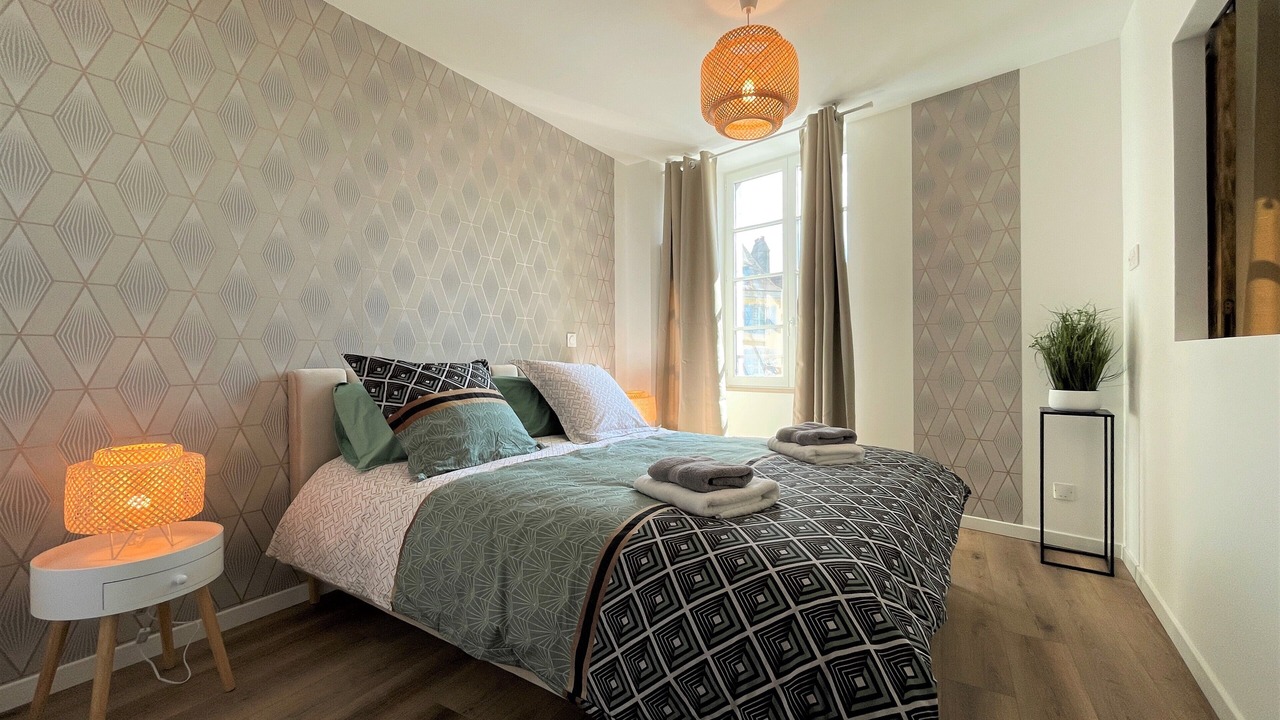 Photo of Bedroom in Oloron-Sainte-Marie