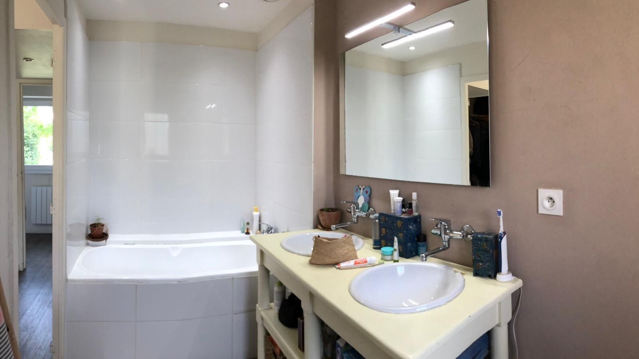 Photo of Bathroom in La Brede