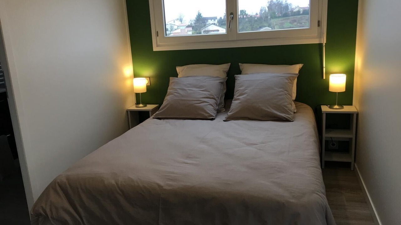 Photo of Bedroom in Lhommaize