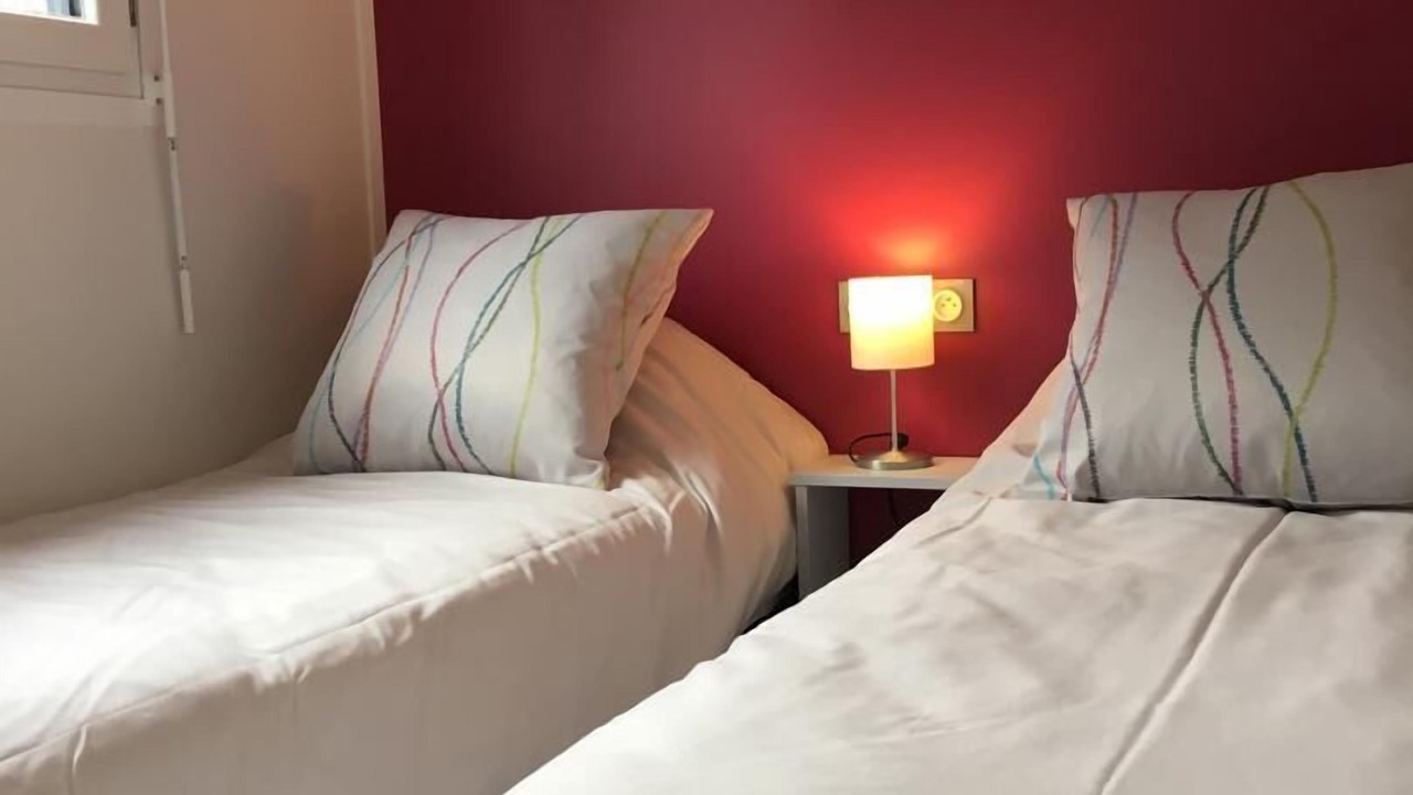 Photo of Bedroom in Lhommaize