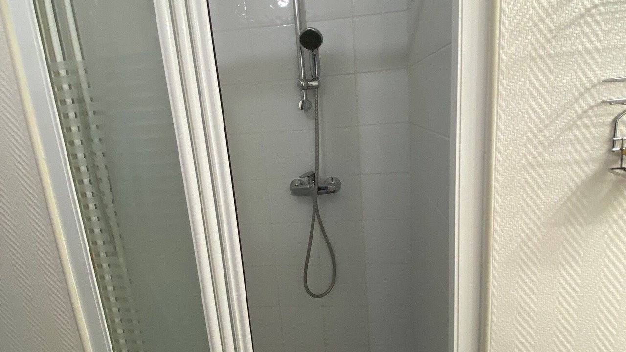 Photo of Bathroom in Aytre