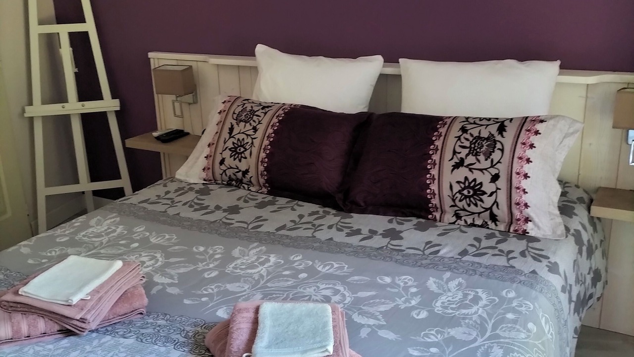 Photo of Bedroom in Salles