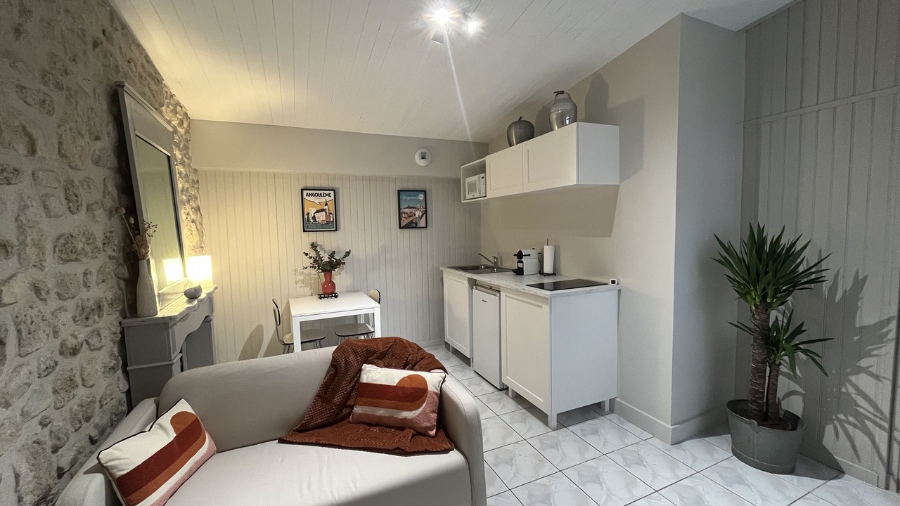Photo of Livingroom in Champniers