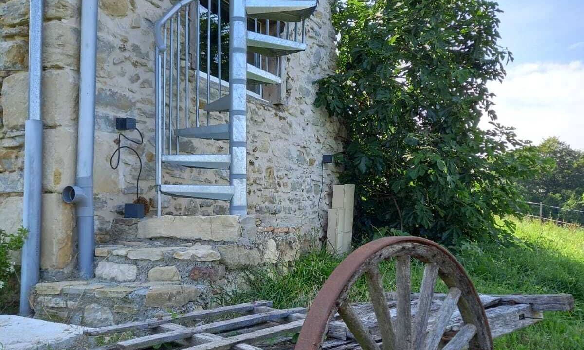 Photo of Outdoor in Viellesegure