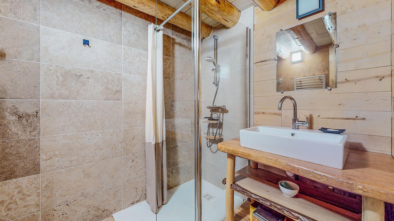 Photo of Bathroom in Les Fosses