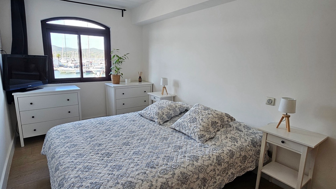 Photo of Bedroom in Port Cogolin