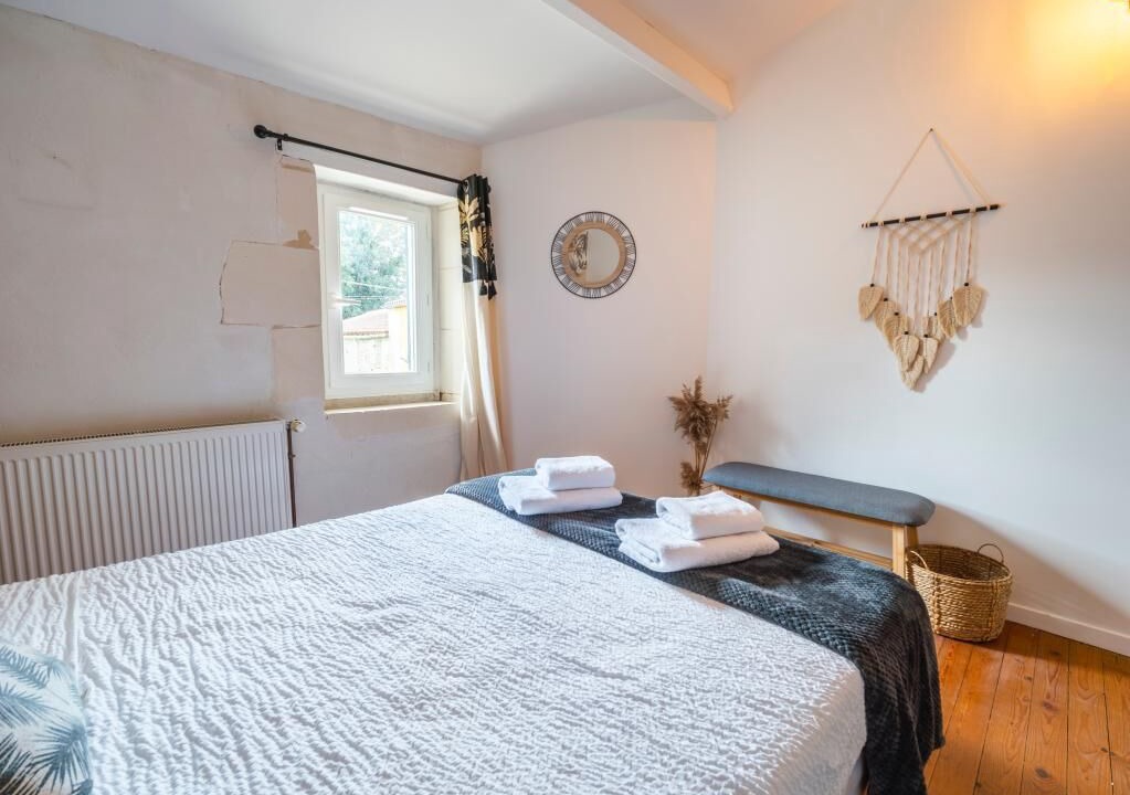 Photo of Bedroom in Tonnay-Charente