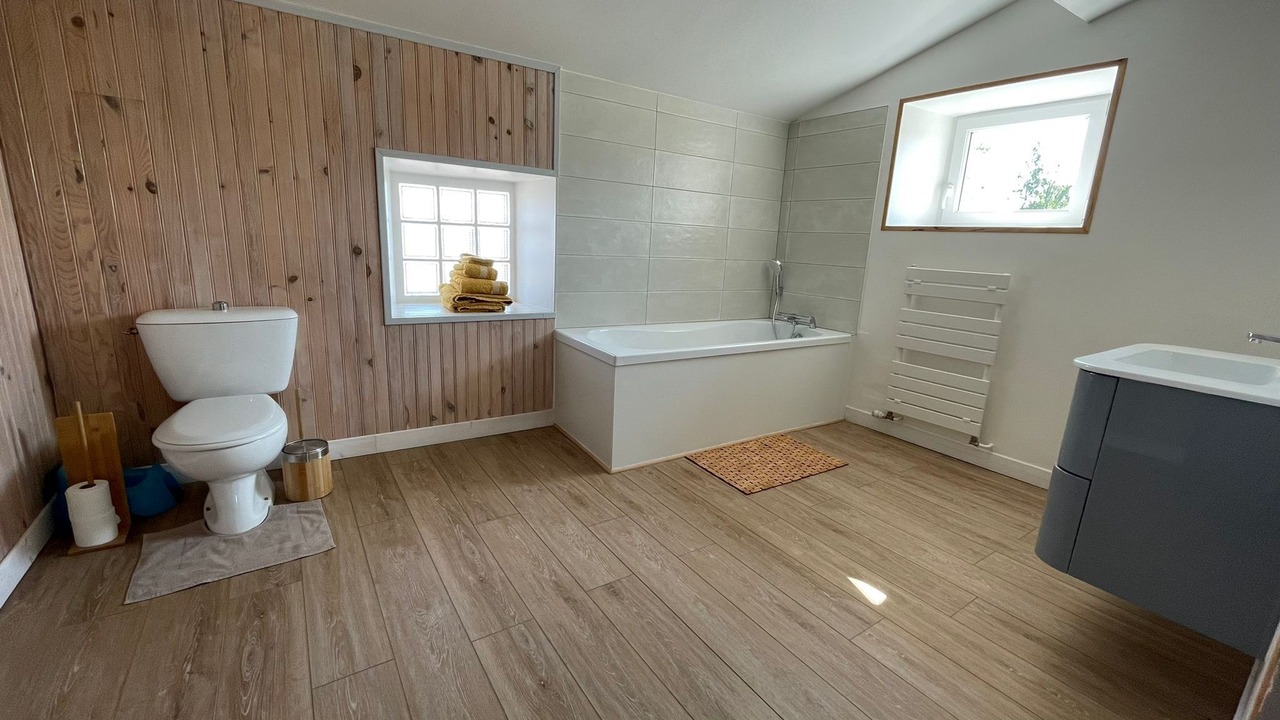 Photo of Bathroom in La Creche