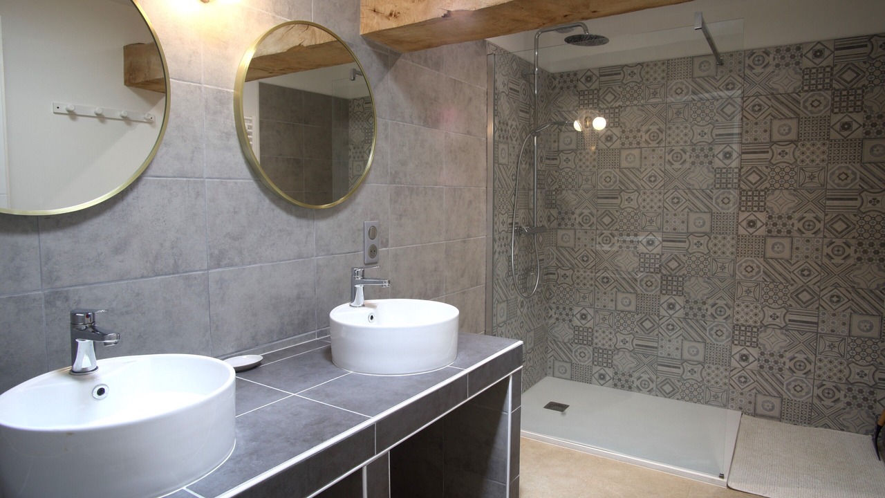 Photo of Bathroom in Castillonnes