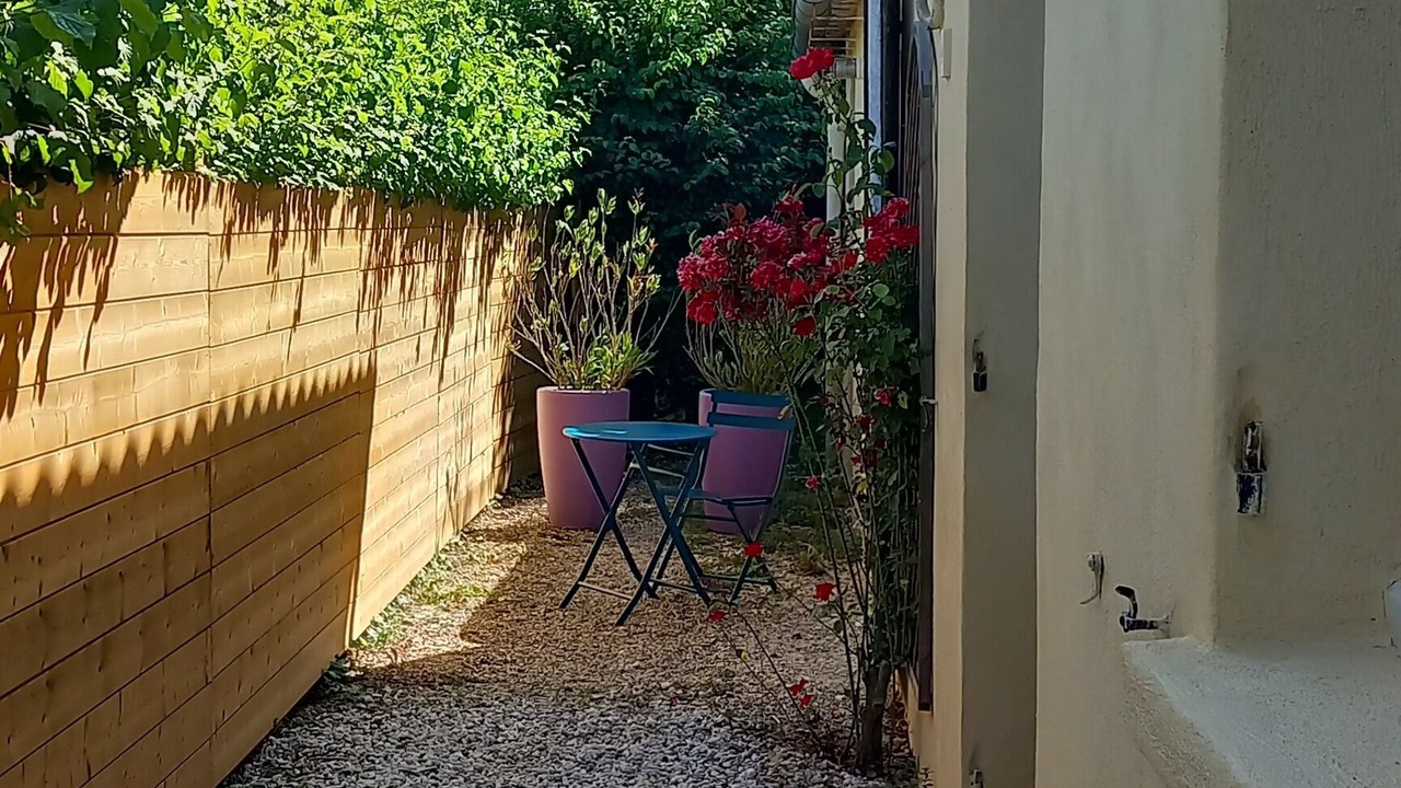 Photo of Outdoor in Branne
