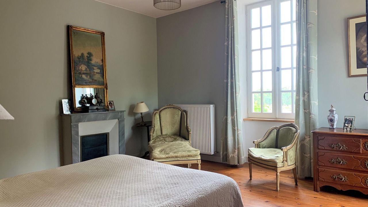 Photo of Bedroom in Clermont-d'Excideuil