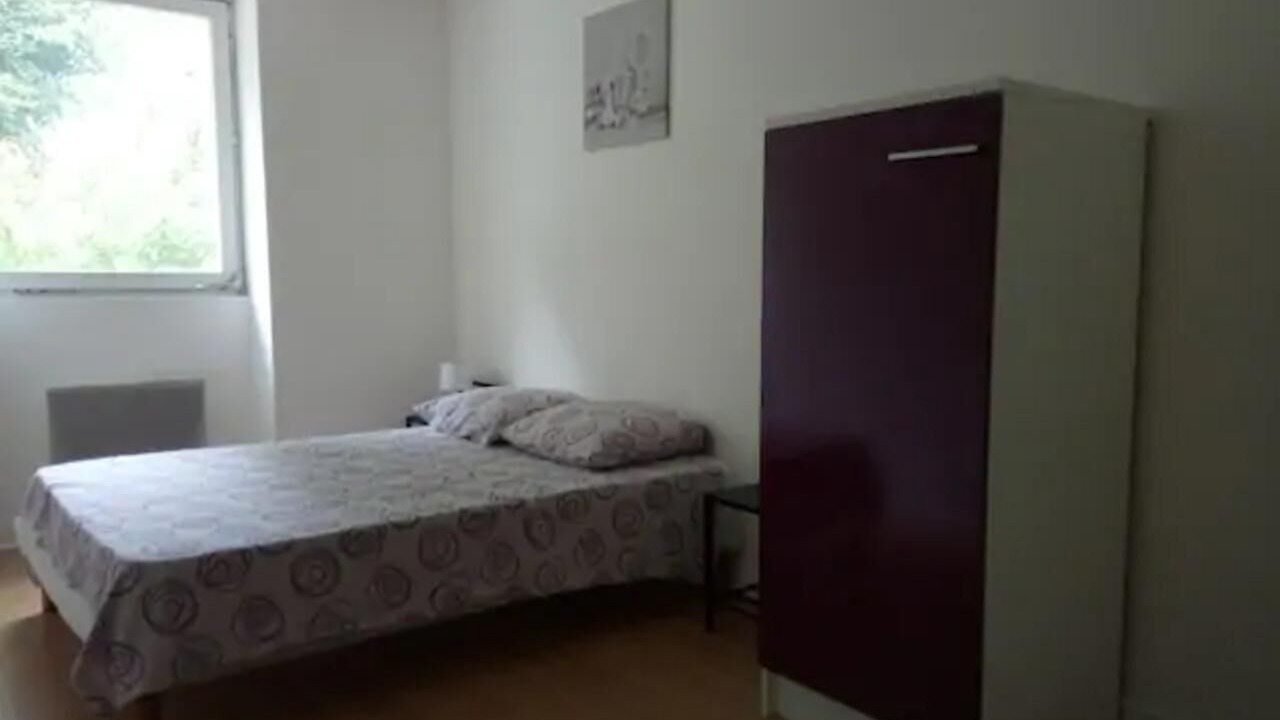 Photo of Bedroom in Chasseneuil-du-Poitou