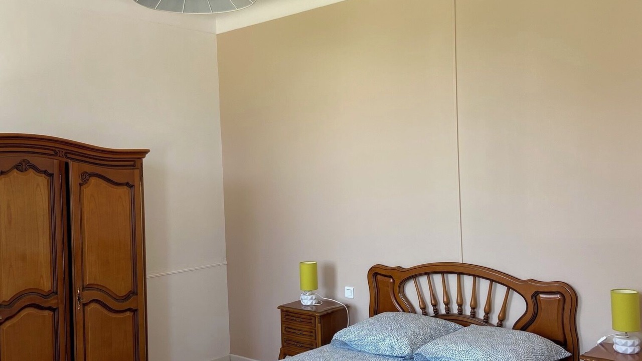 Photo of Bedroom in Hinx