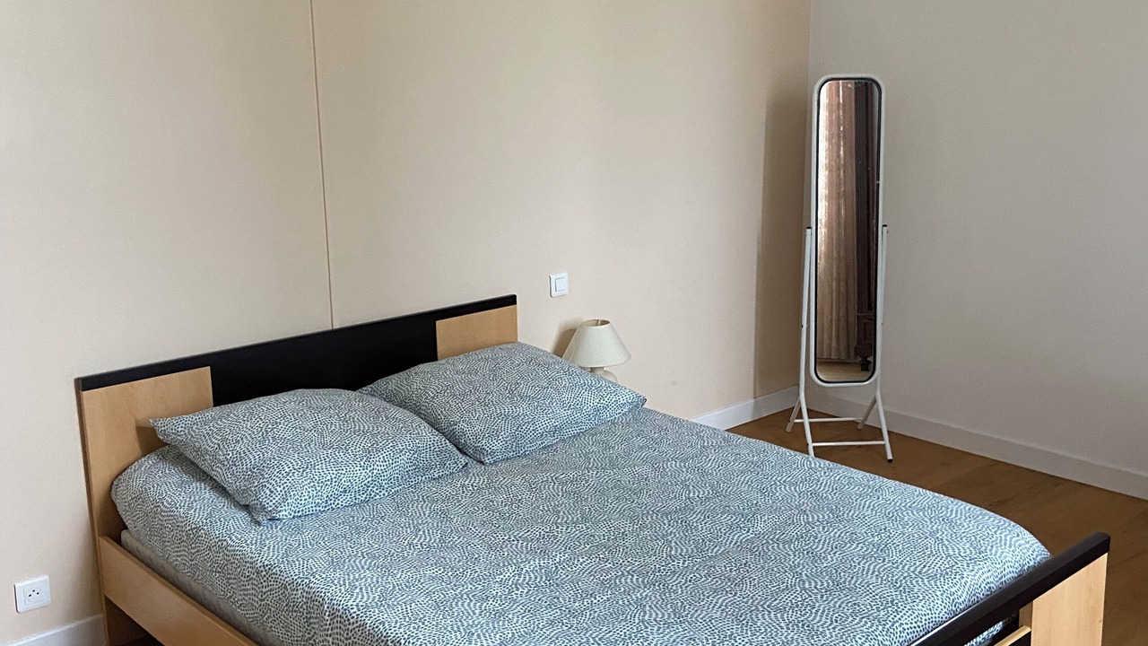 Photo of Bedroom in Hinx