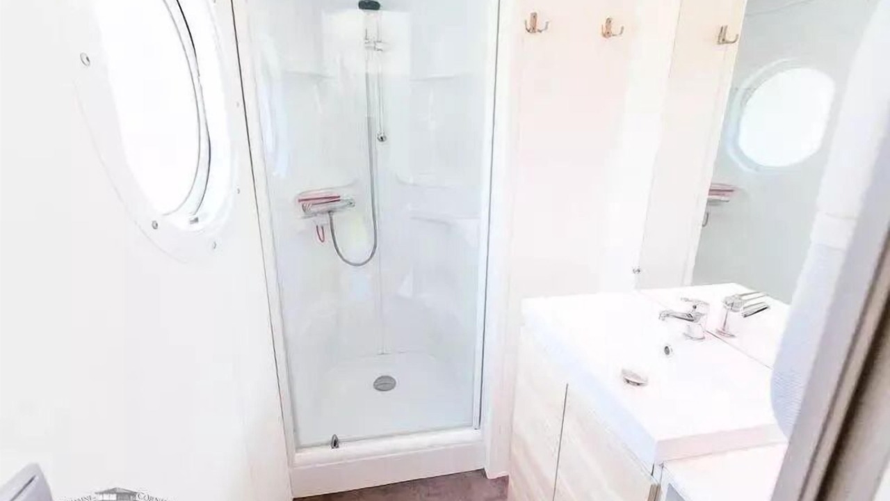 Photo of Bathroom in St-Sulpice-de-Mareuil