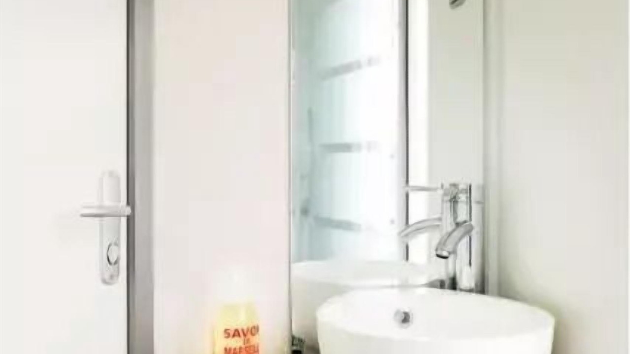 Photo of Bathroom in St-Sulpice-de-Mareuil