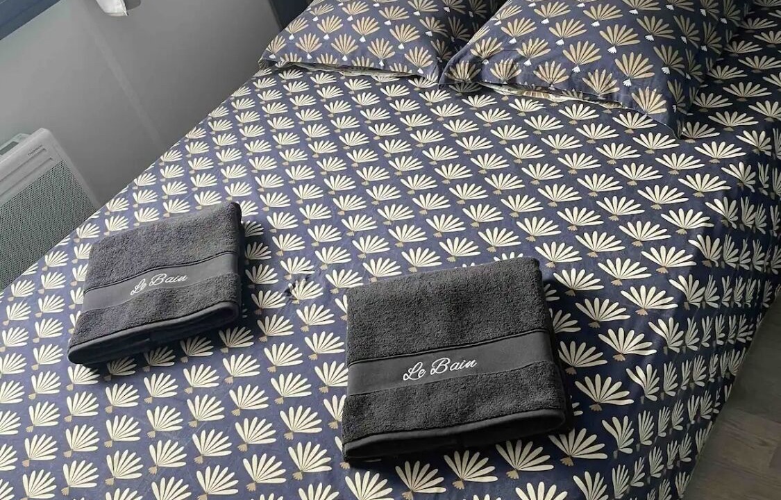 Photo of Bedroom in Claouey