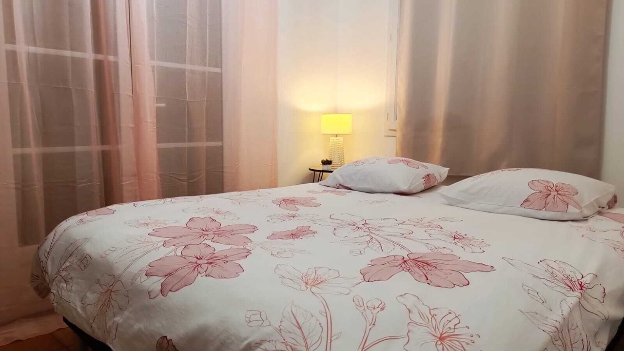 Photo of Bedroom in Petit-Palais-et-Cornemps