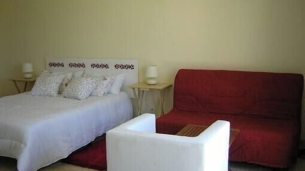 Photo of Bedroom in Escos