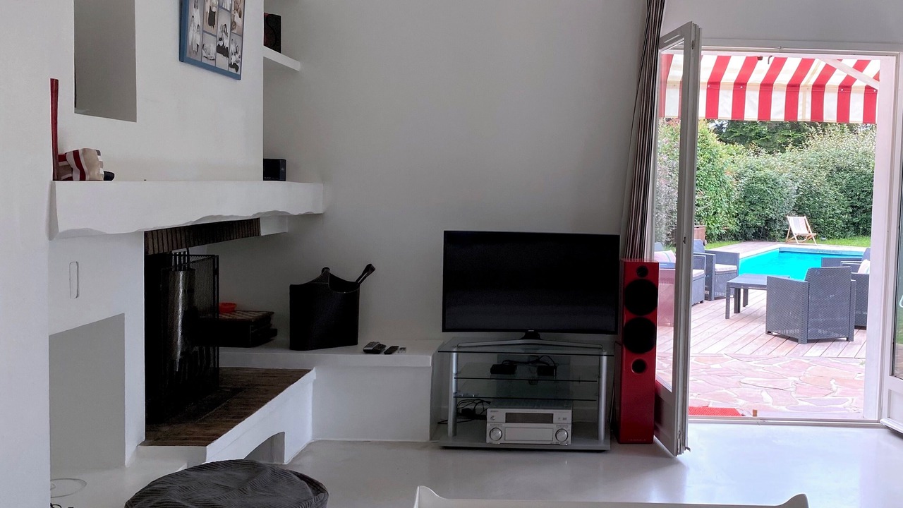 Photo of Livingroom in Bassussarry