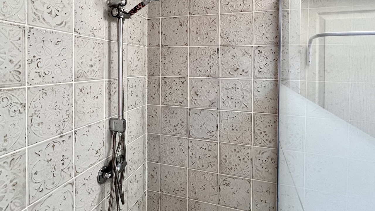 Photo of Bathroom in Saint-Pierre-de-Cole