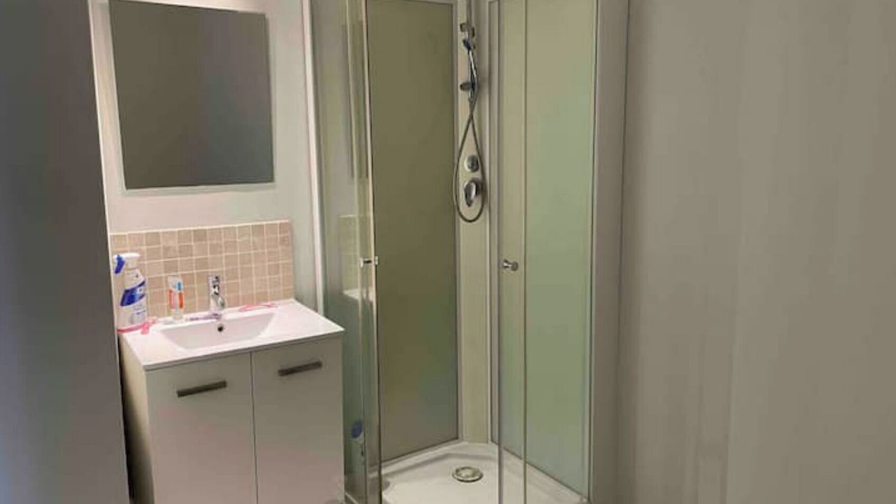 Photo of Bathroom in Aramon