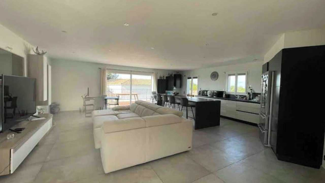 Photo of Livingroom in Aramon